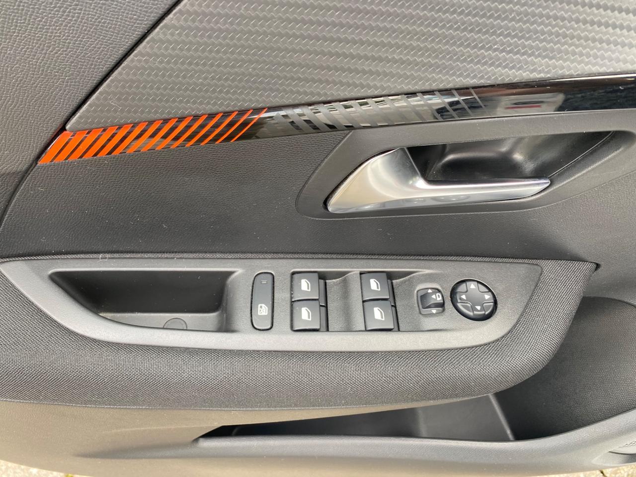 Peugeot 208 PureTech 75 Stop&Start 5 porte Active Pack