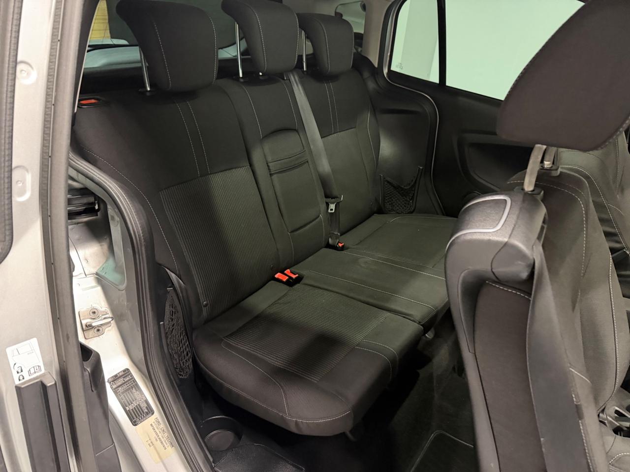 Ford B-Max 1.4 90 CV GPL Business Titanium