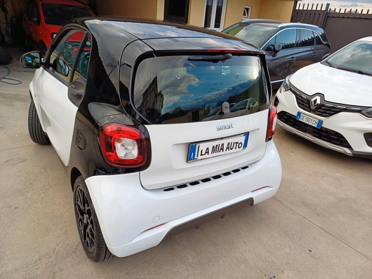 Smart ForTwo 70 1.0 twinamic Superpassion