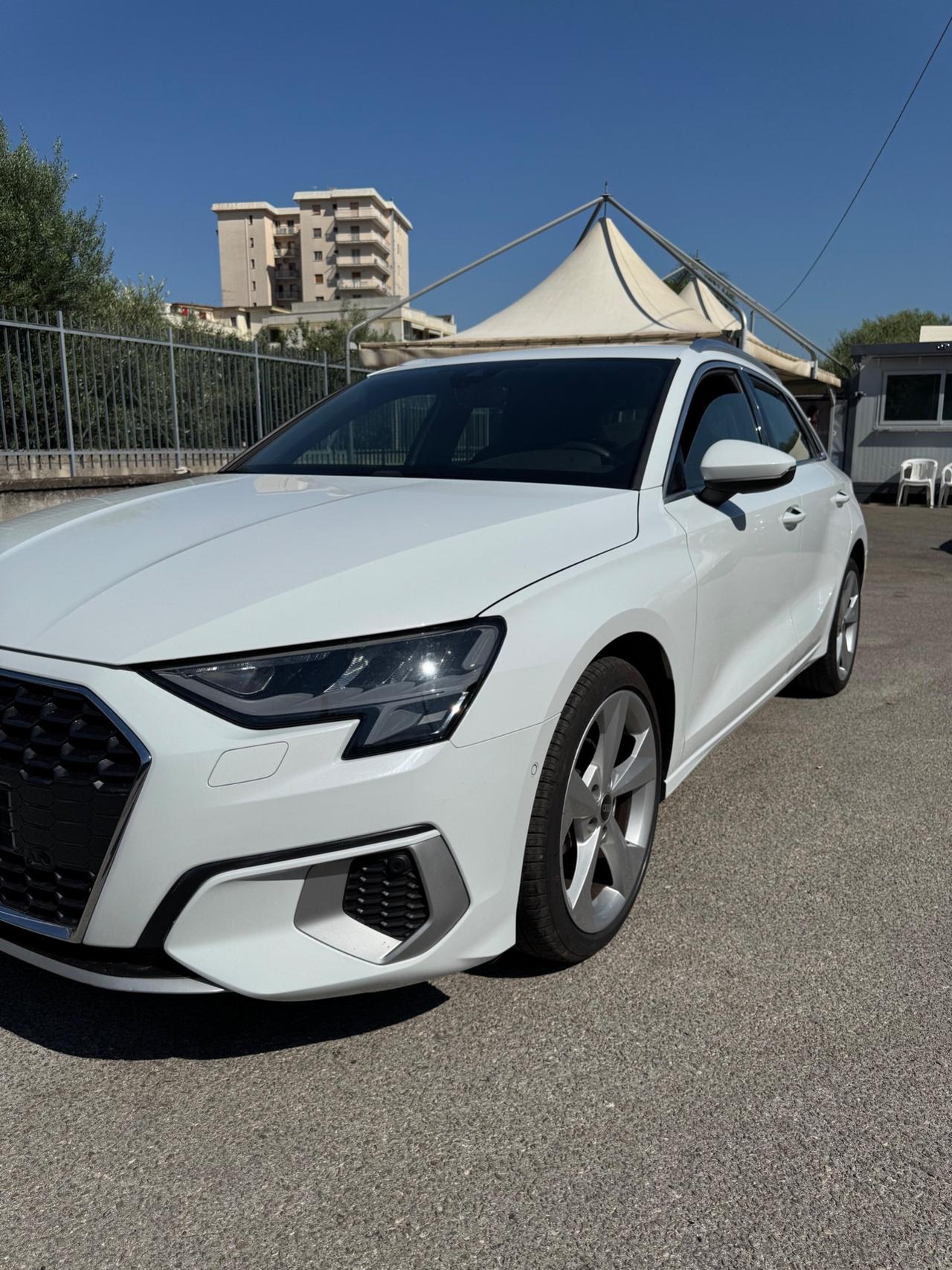 Audi A3 SPB 30 g-tron S tronic line edition 2022