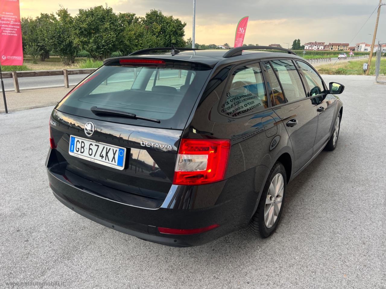 SKODA Octavia 2.0 TDI 150CV DSG Wag. Executive IVA ESPOSTA