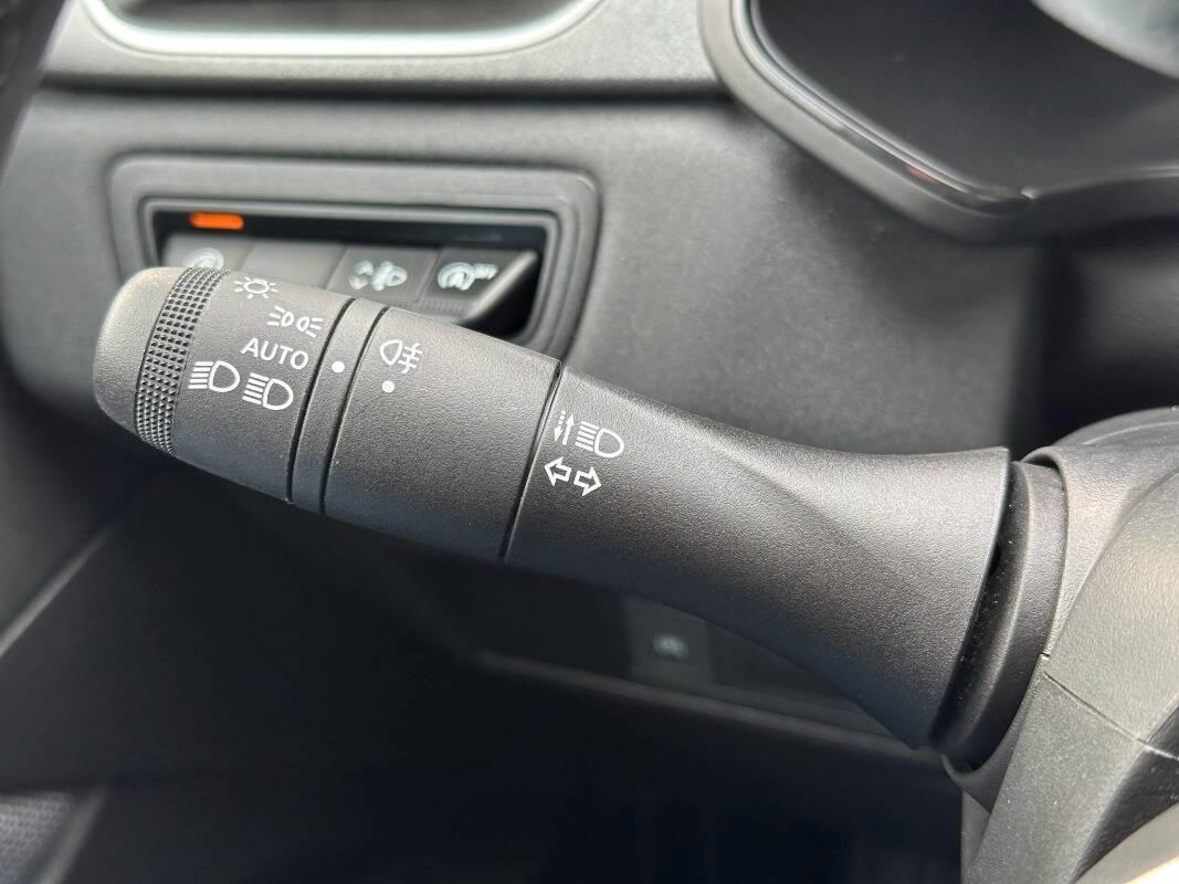 Renault Captur 1.0 eco-g Techno 100cv con CarPlay