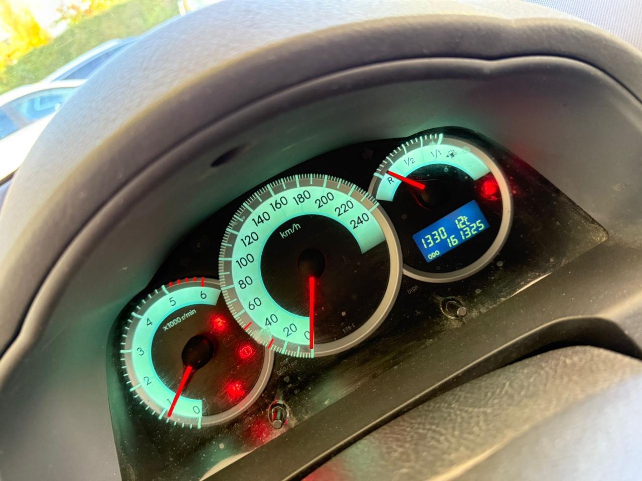 Toyota Corolla Verso 2.2 16V D-4D DPF Sol