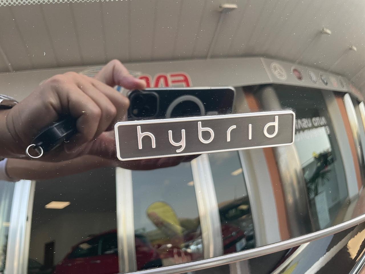 Lancia Ypsilon 1.0 5 porte S&S Hybrid full Gold OK Neopatentati