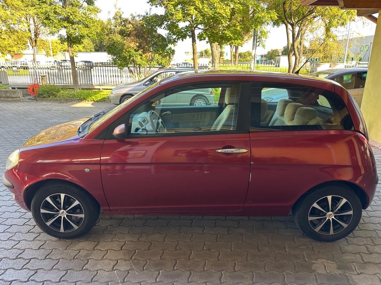 Lancia Ypsilon 1.3 Multijet 16V Argento