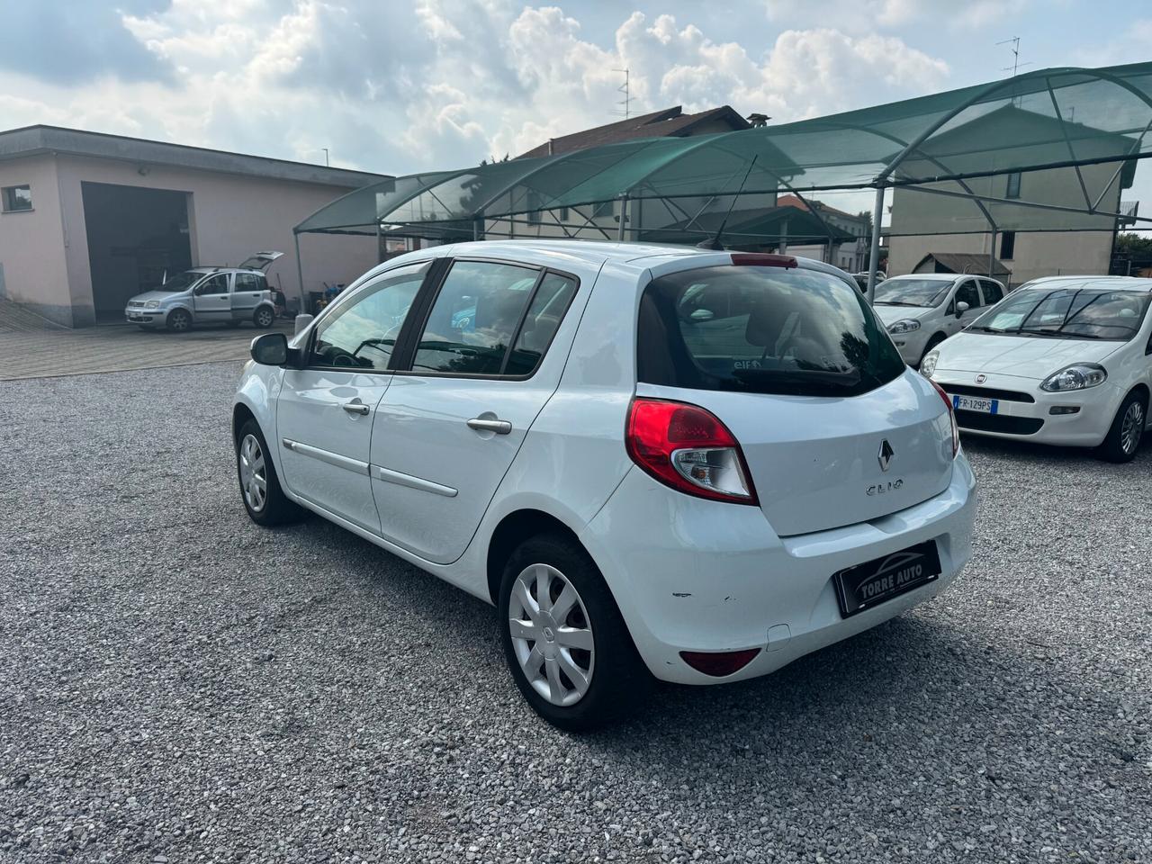 Renault Clio 1.2 16V 5 porte Confort
