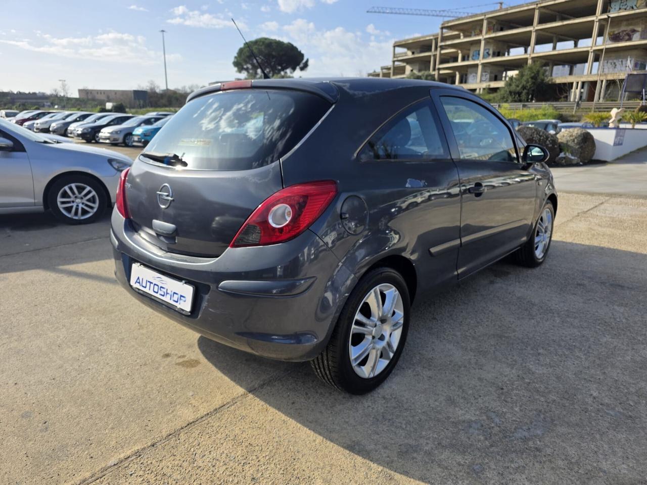 Opel Corsa 1.0 12V 3 porte Enjoy