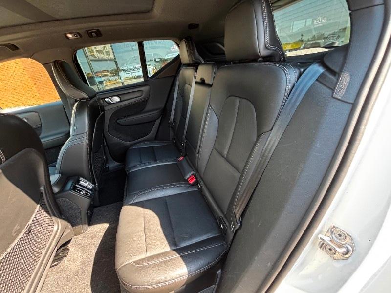 VOLVO XC40 (2017-->) XC40 D3 Geartronic R-design