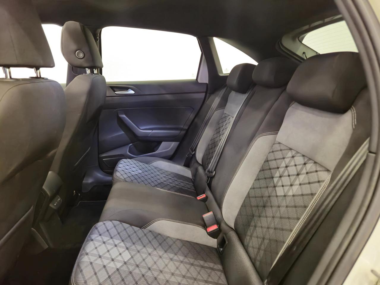 Volkswagen Taigo 1.0 tsi R-Line 110cv - ACC/Lim - Cam - Carplay - Tetto