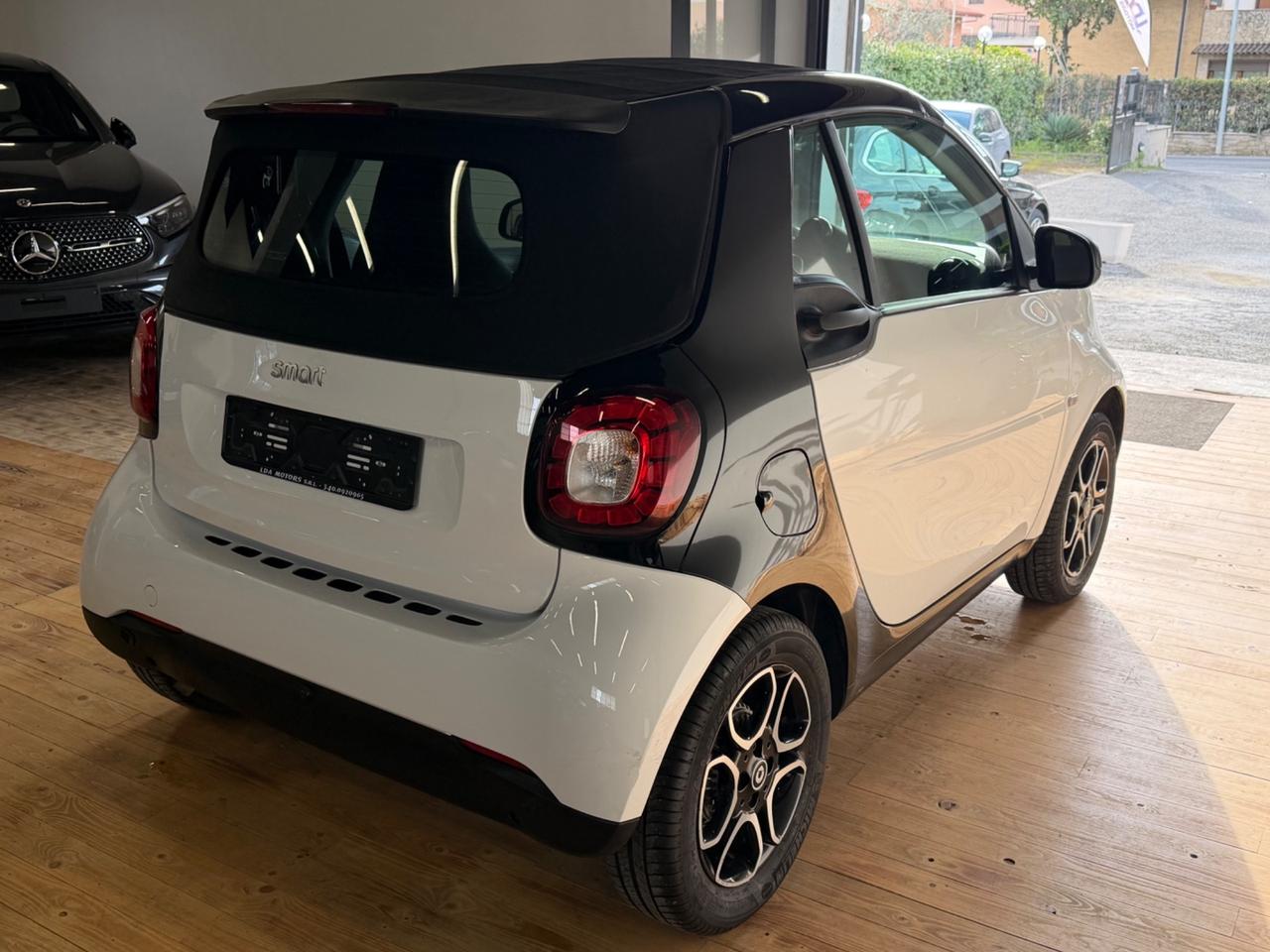 Smart ForTwo CABRIO 1.0 71CV PASSION TWINAMIC LED UNIPRO