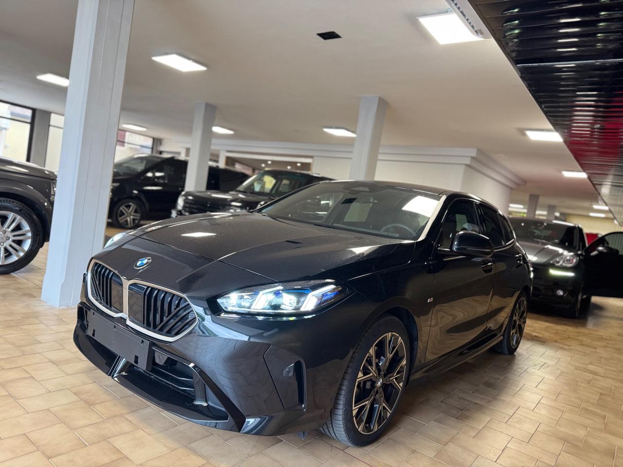 Bmw 120 118d 5p. MSport Design