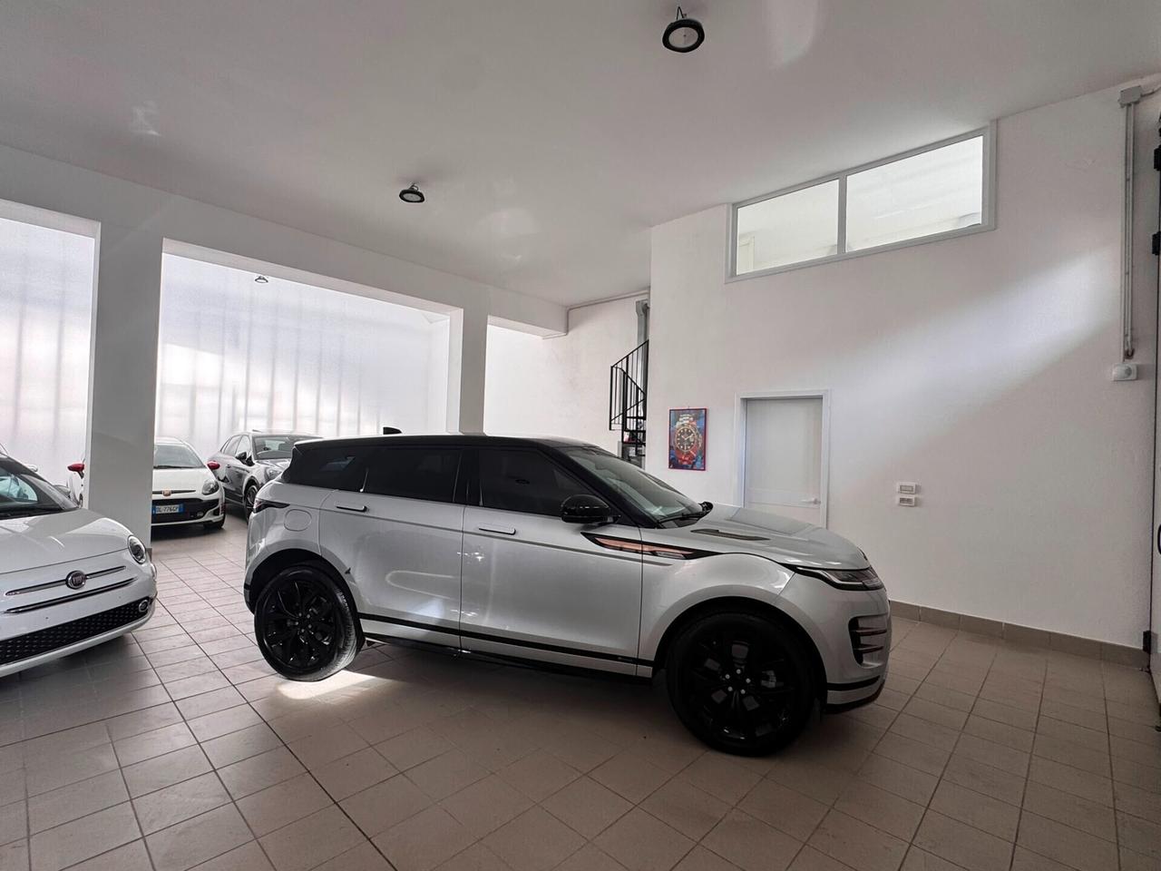 Land Rover Range Evoque 2.0d i4 mhev R-Dynamic SE