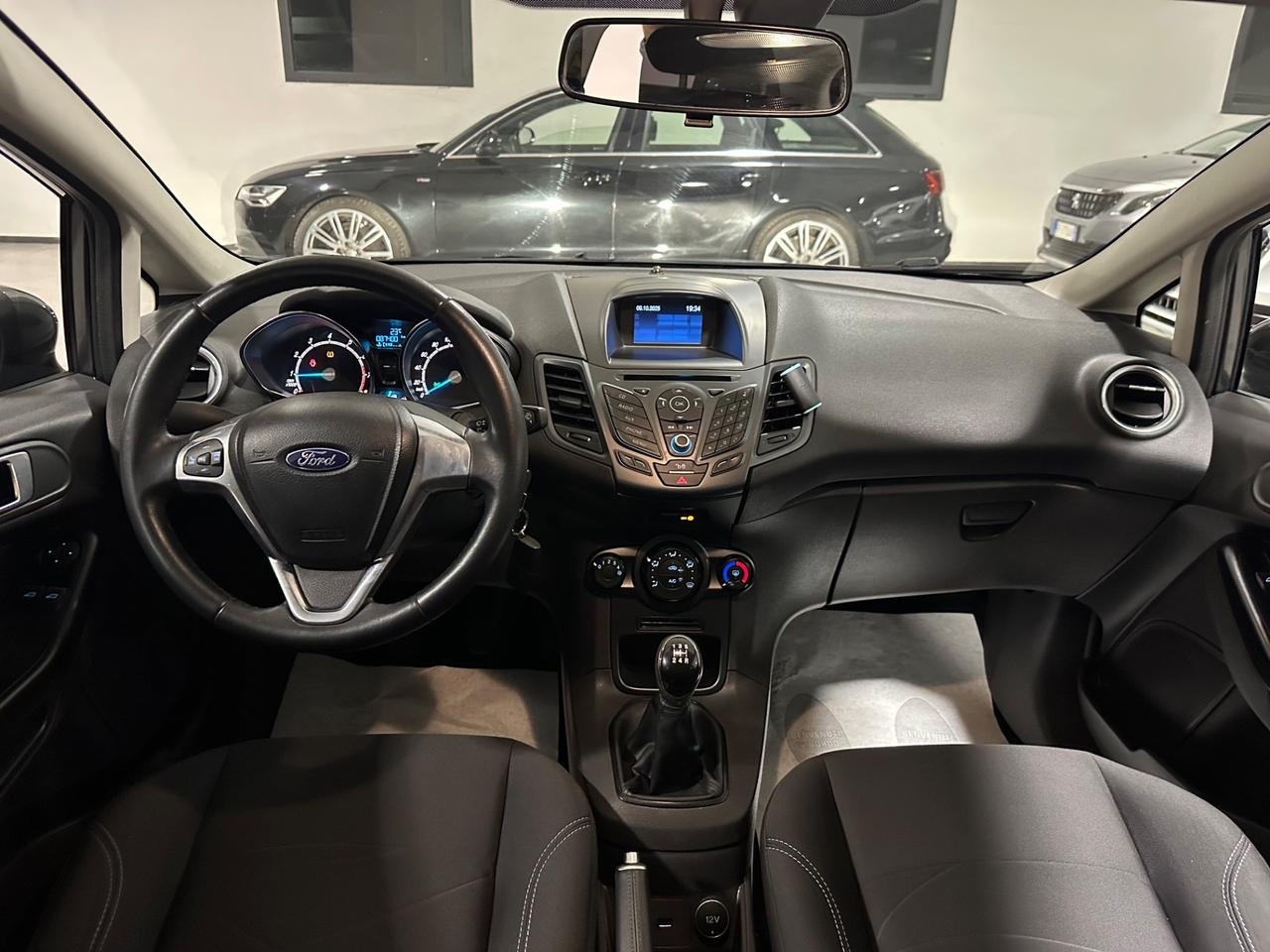 Ford Fiesta 1.2 60CV 5 porte Black & White Edition