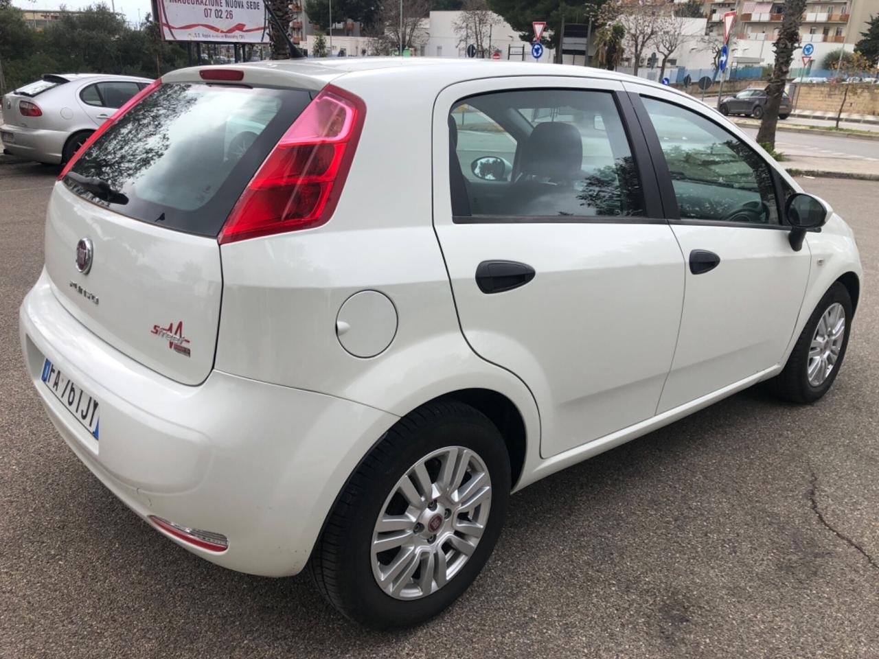 Fiat Punto 1.3 MJT II 75 CV 5 p. PREZZO SPECIALE