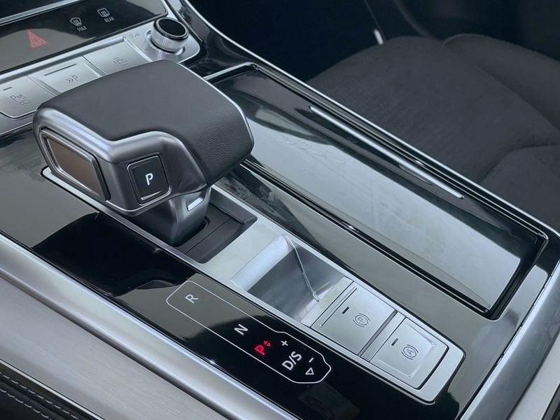 Audi Q8 Q8 SUV 50 TDI 286 CV quattro tiptronic S line edition