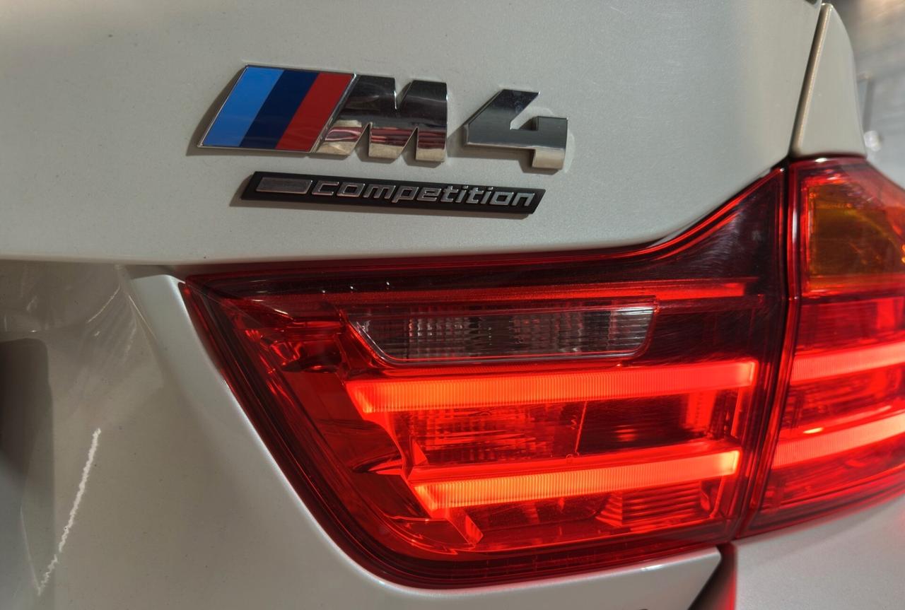 Bmw M4 (F82) Coupe 3.0 COMPETITION