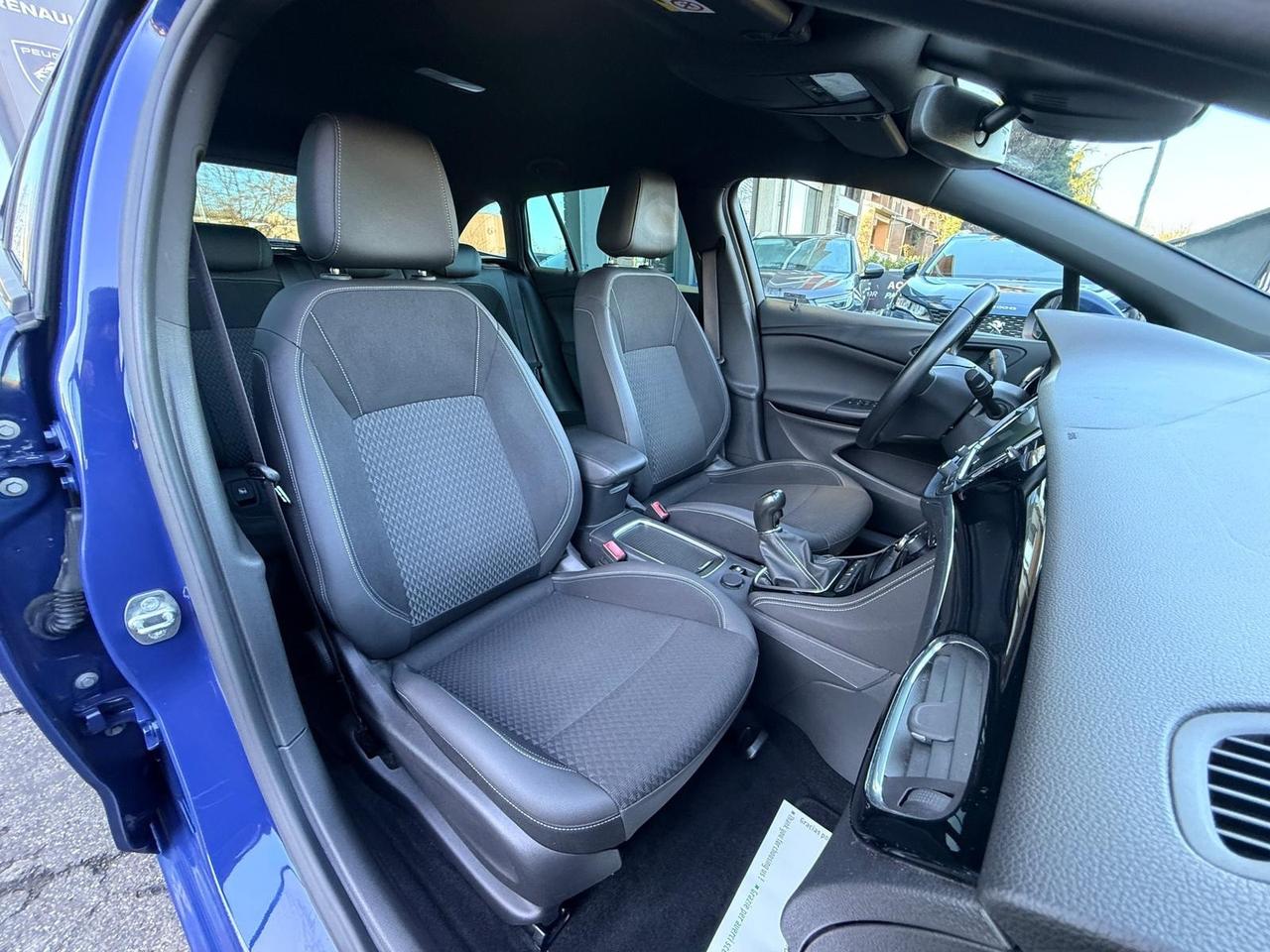 Opel Astra 1.6 CDTi 136CV . Sports Tourer Innovation