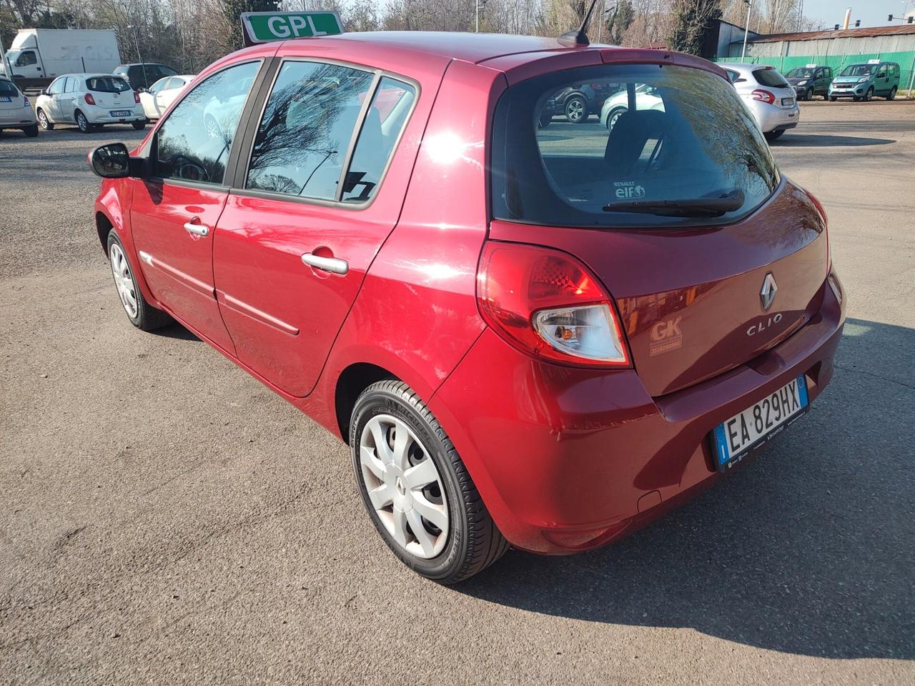 Renault Clio 1.2 16V 5 porte Dynamique, BENZINA\GPL, SOLO 54.000 KM, OK NEOPATENTATI, GARANZIA L.12 MESI