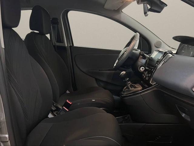 LANCIA Ypsilon 1.0 FireFly 5 porte S&S Hybrid Ecochic Gold