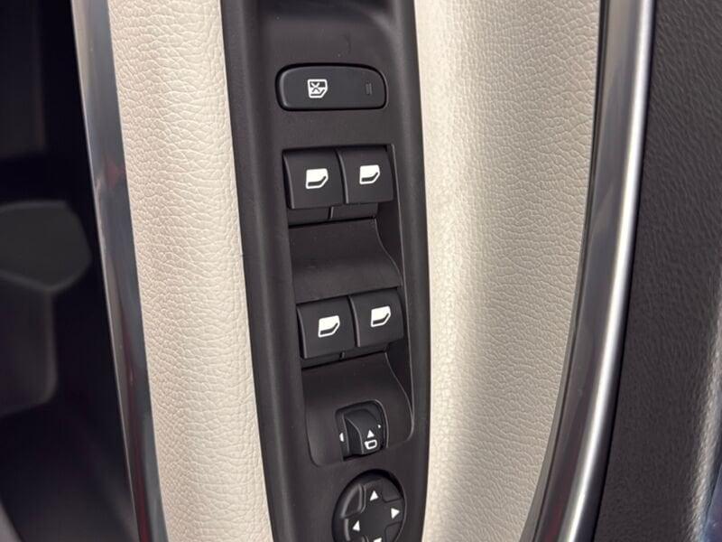 FIAT 600 600 Hybrid 110 CV DCT MHEV La Prima II