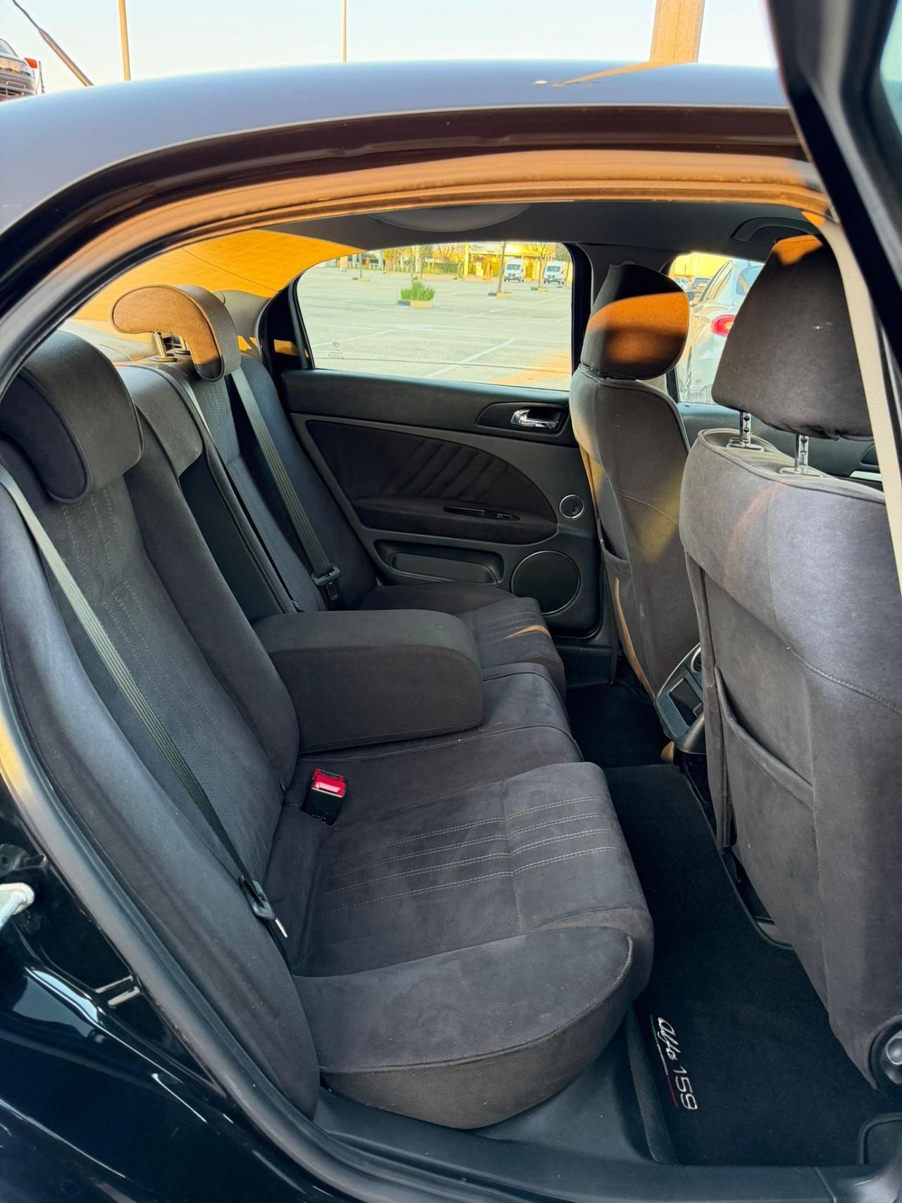 Alfa Romeo 159 1.9 JTDm 16V Exclusive