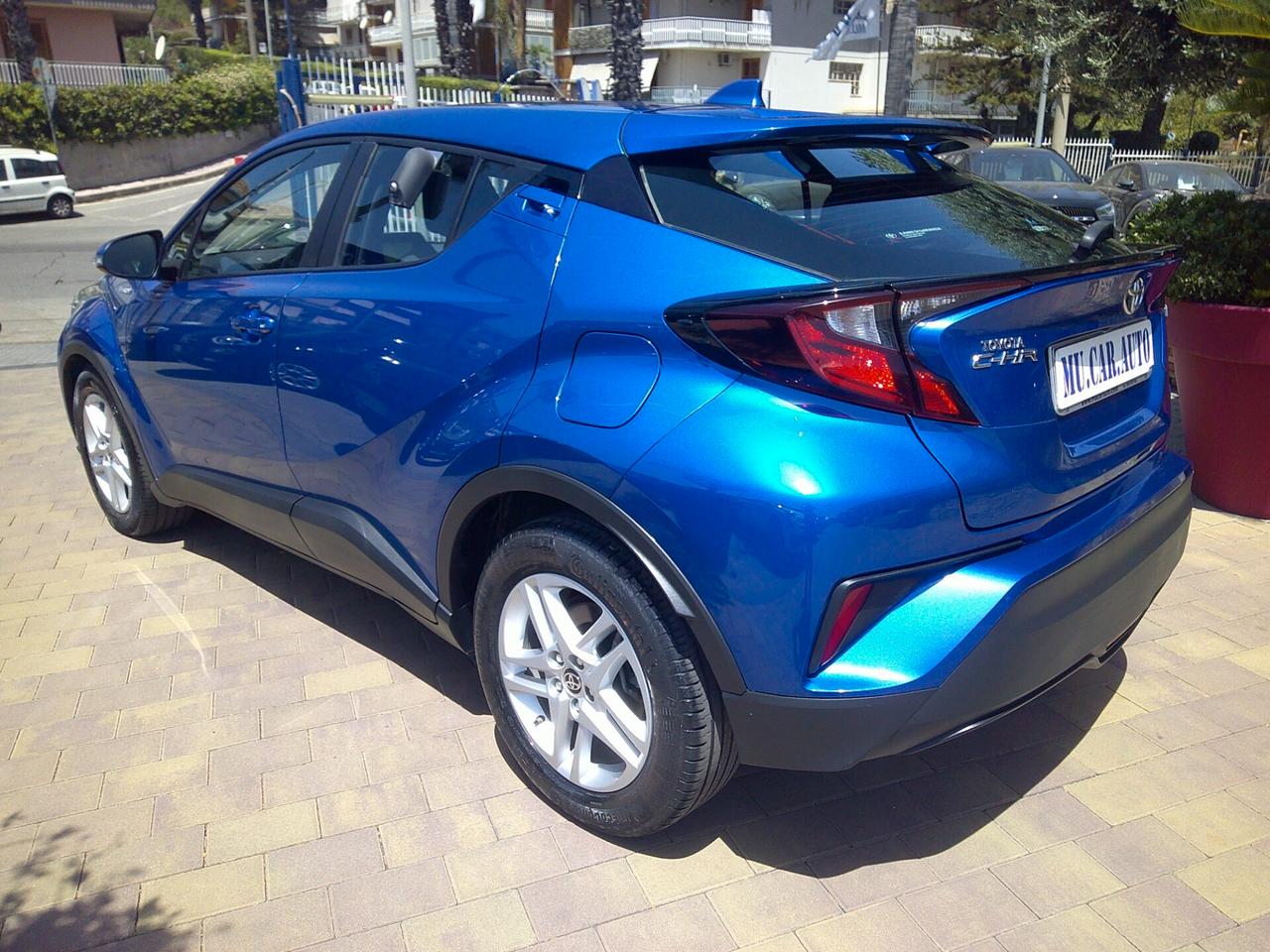 Toyota C-HR 1.8 Hybrid E-CVT Active