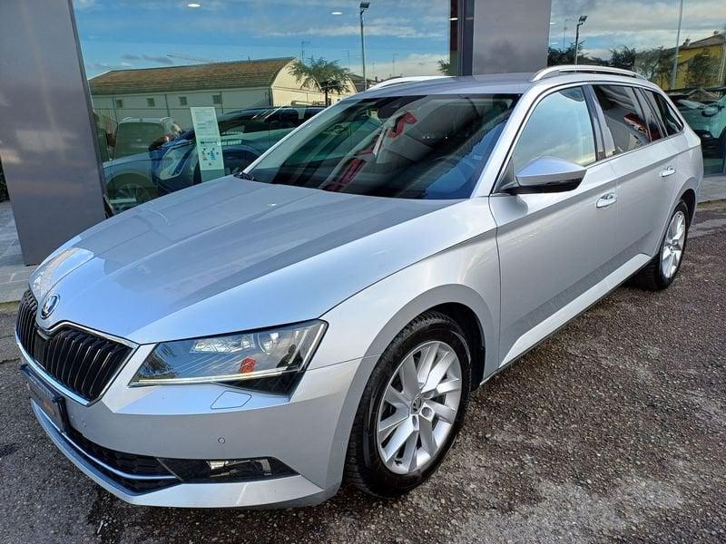 Škoda Superb 2.0 TDI SCR 110KW STYLE DSG GARANZIA - IVA ESPOSTA
