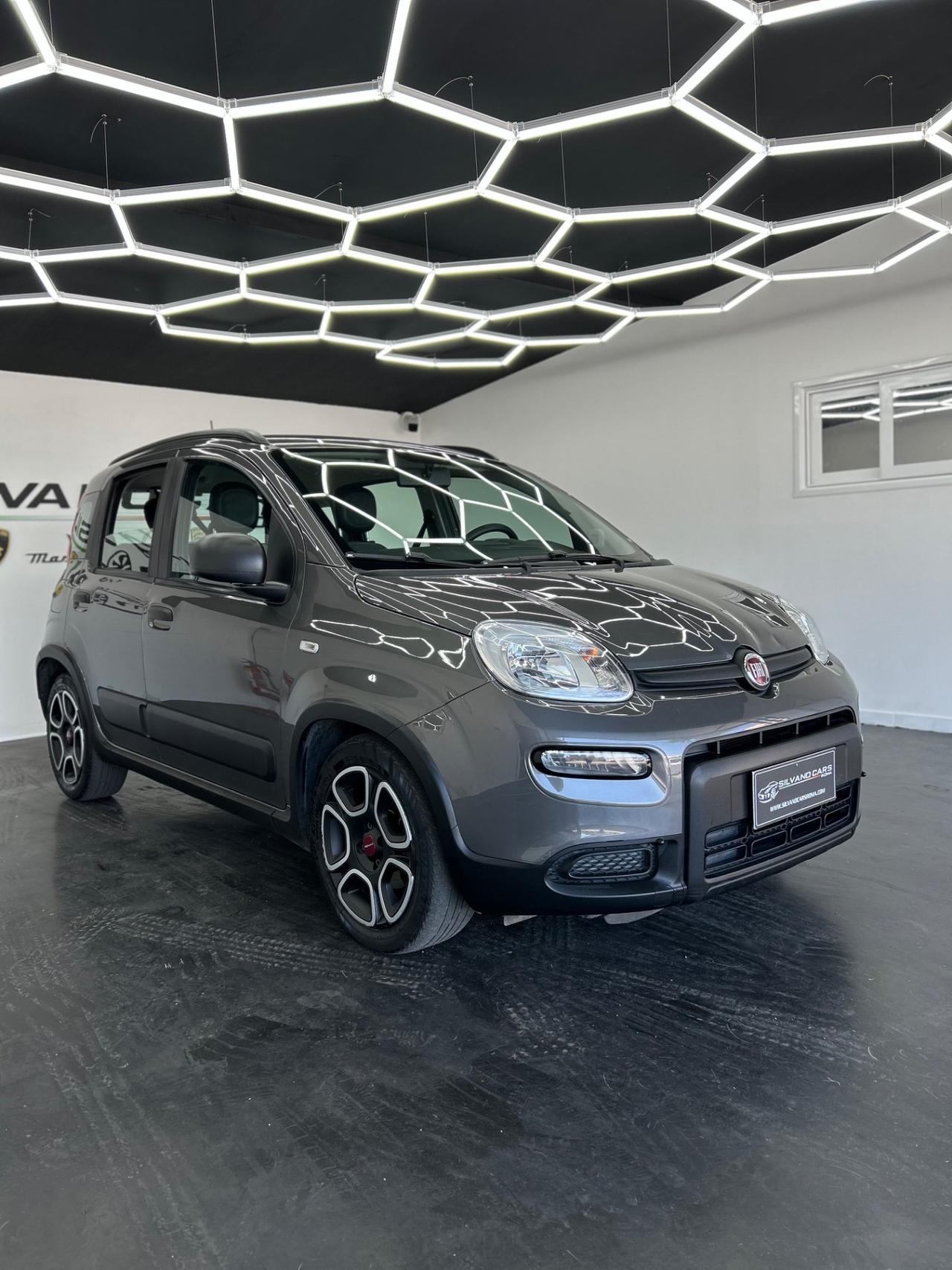 Fiat Panda 1.0 FireFly S&S Hybrid Pandina