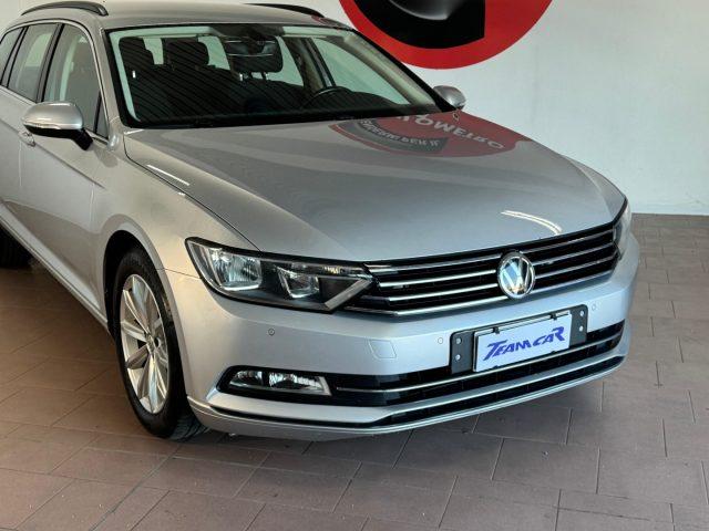 VOLKSWAGEN Passat Variant 2.0 TDI Business BlueMotion Tech.