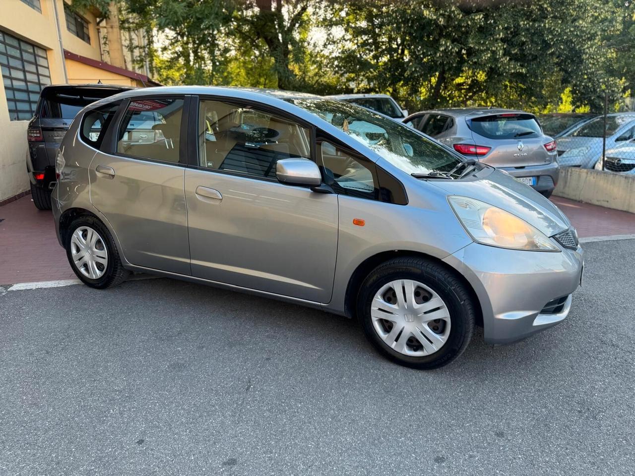 Honda Jazz 2010 1.2 BENZ/METANO OK NEOPAT
