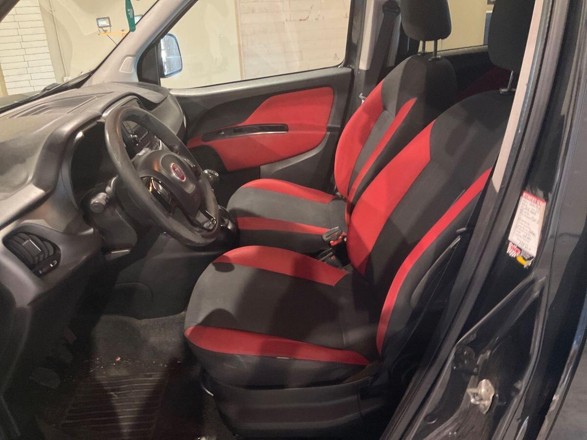 Fiat Doblo Doblò 1.4 16V Easy 7 POSTI