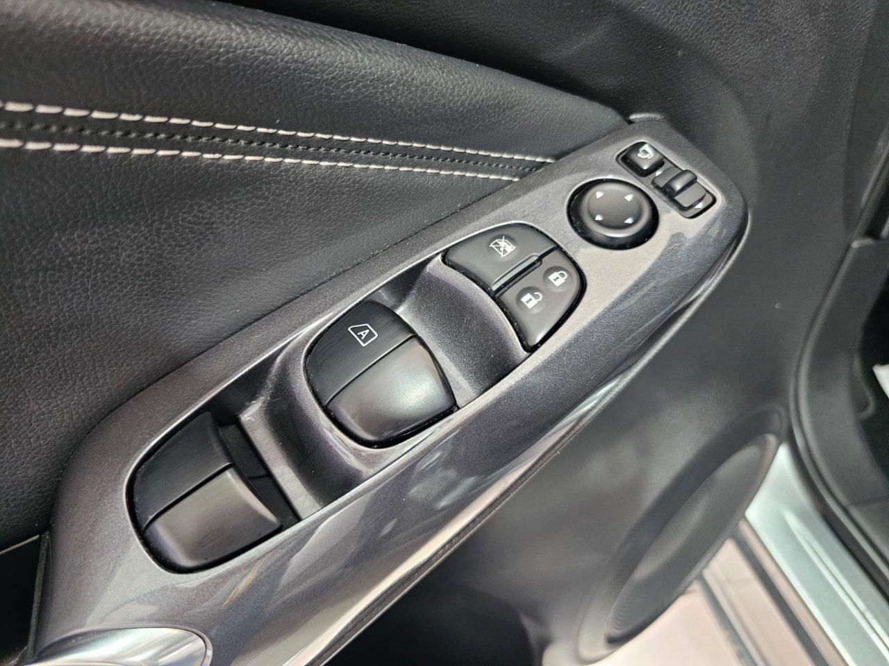 Nissan Juke 1.0 dig-t N-Connecta 114cv dct