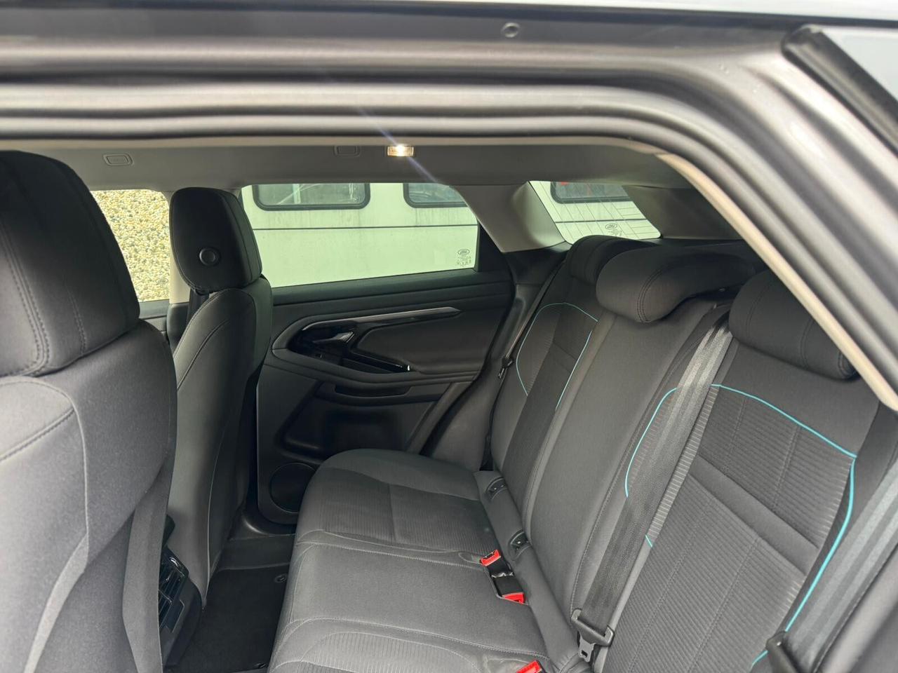 Land Rover Range Evoque 2.0D I4-L.Flw 150 CV AWD Auto R-Dynamic