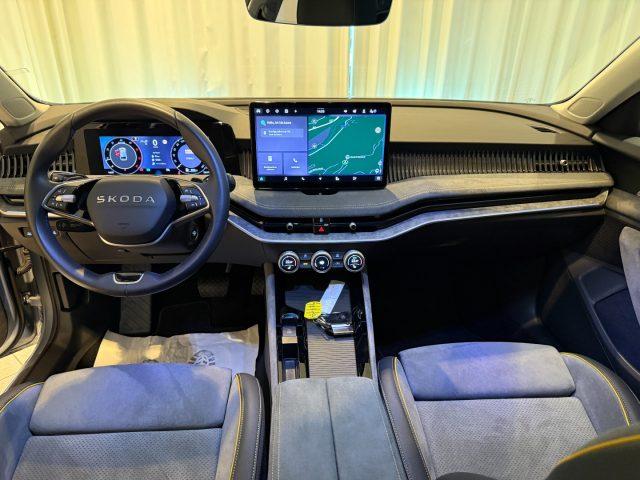 SKODA Superb 2.0 TDI DSG Wagon Style 360° Matrix Navi ACC