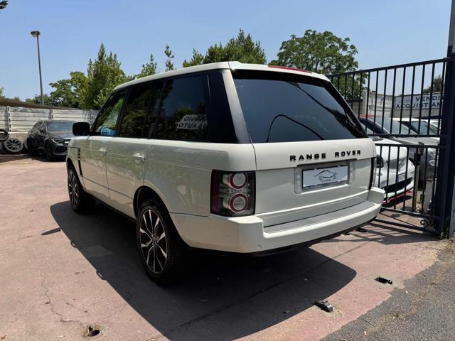 LAND ROVER Range Rover 3.6 TDV8 HSE Launch Edition