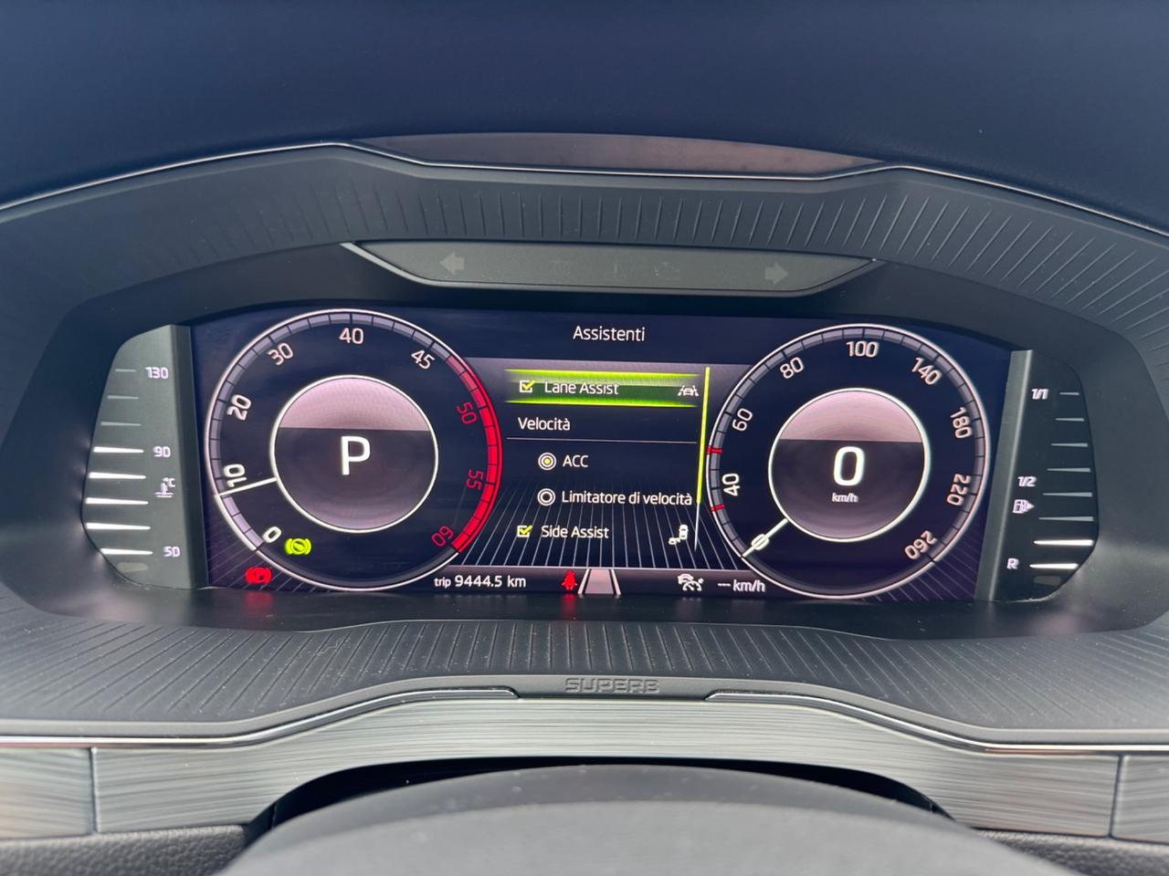 Skoda Superb 2.0 TDI 150 CV SCR DSG Wagon Executive