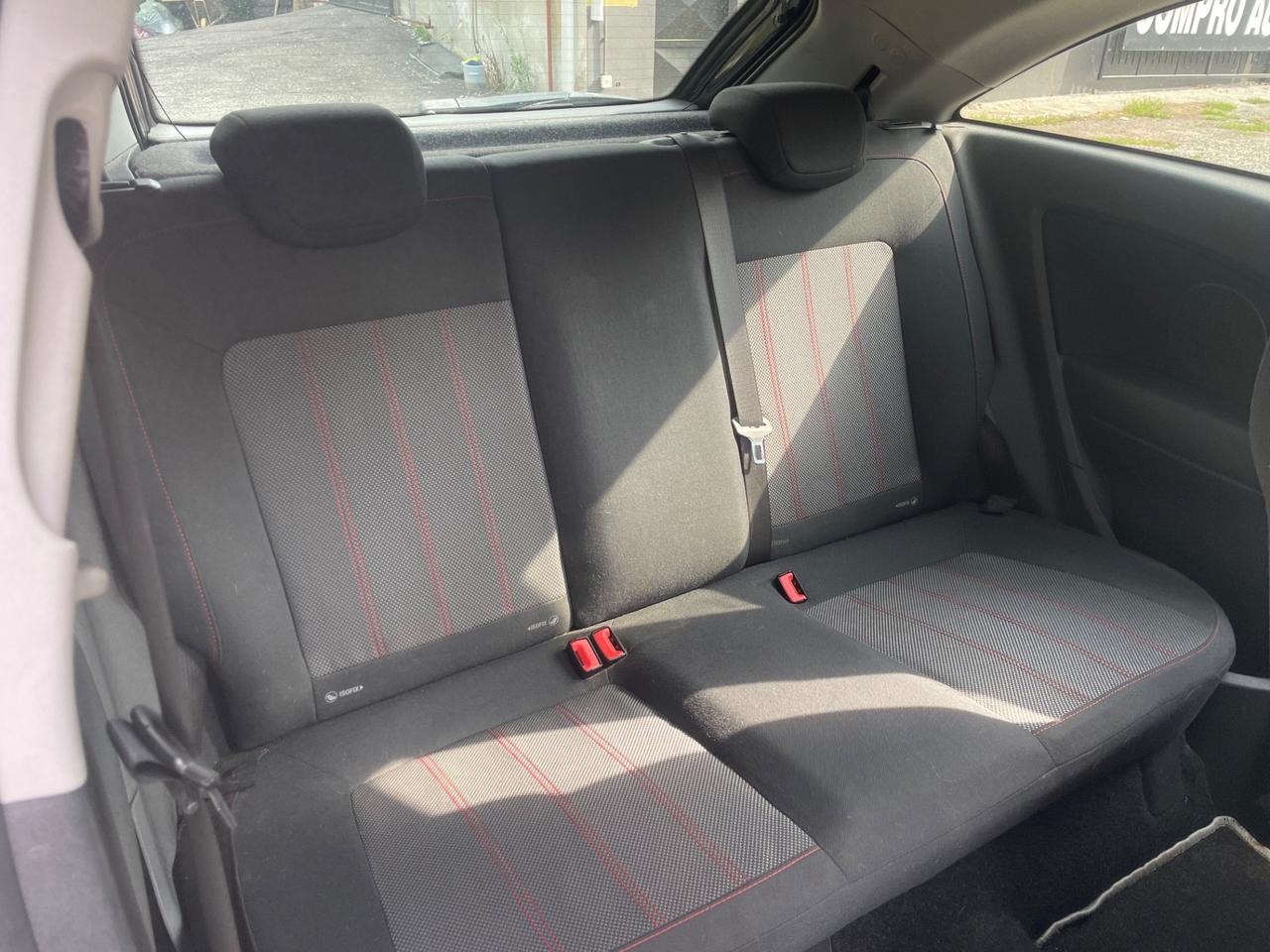 Opel Corsa NEOPATENTATI