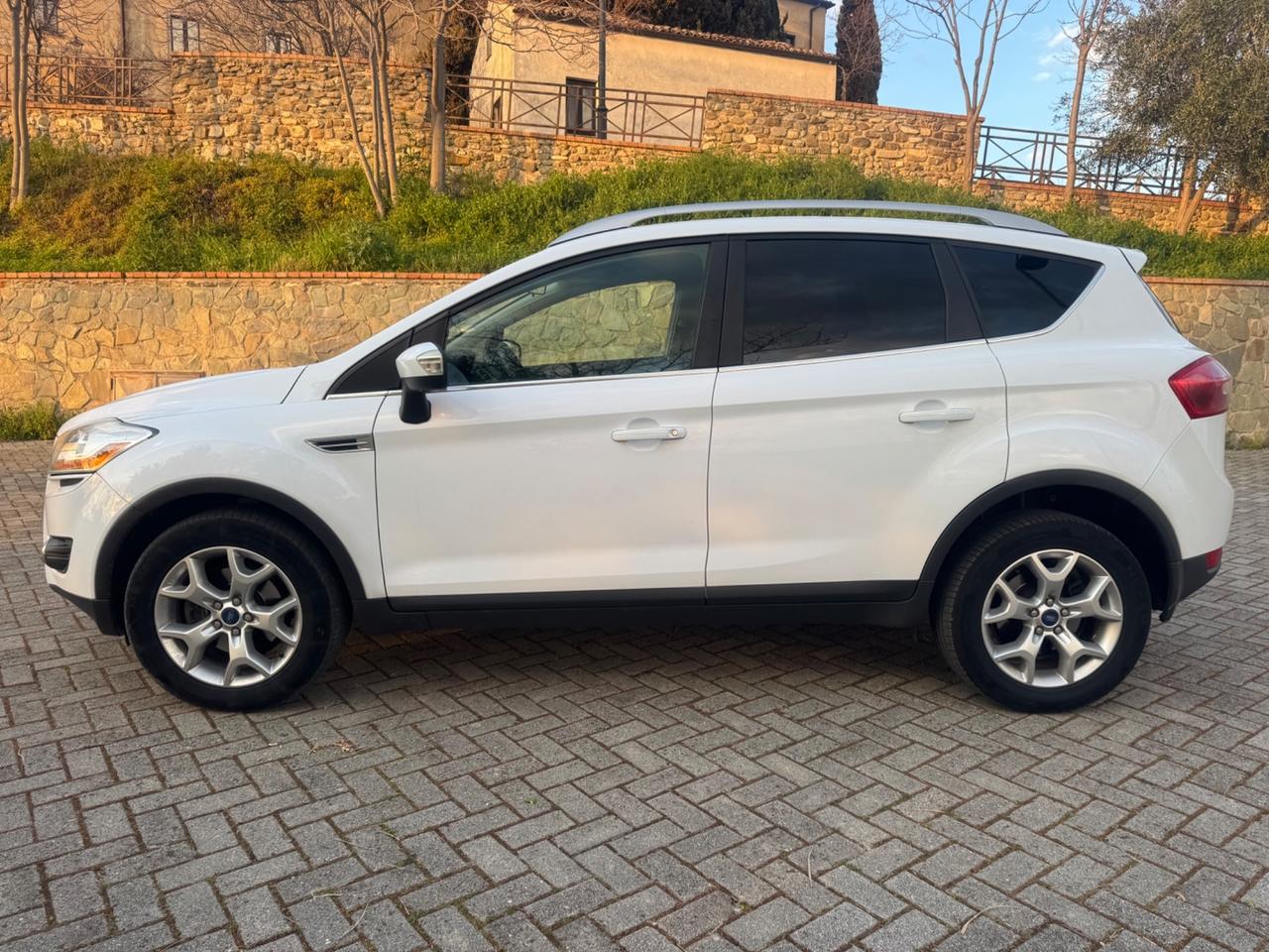 Ford Kuga 2.0 TDCi 140Cv *NUOVA* 2011