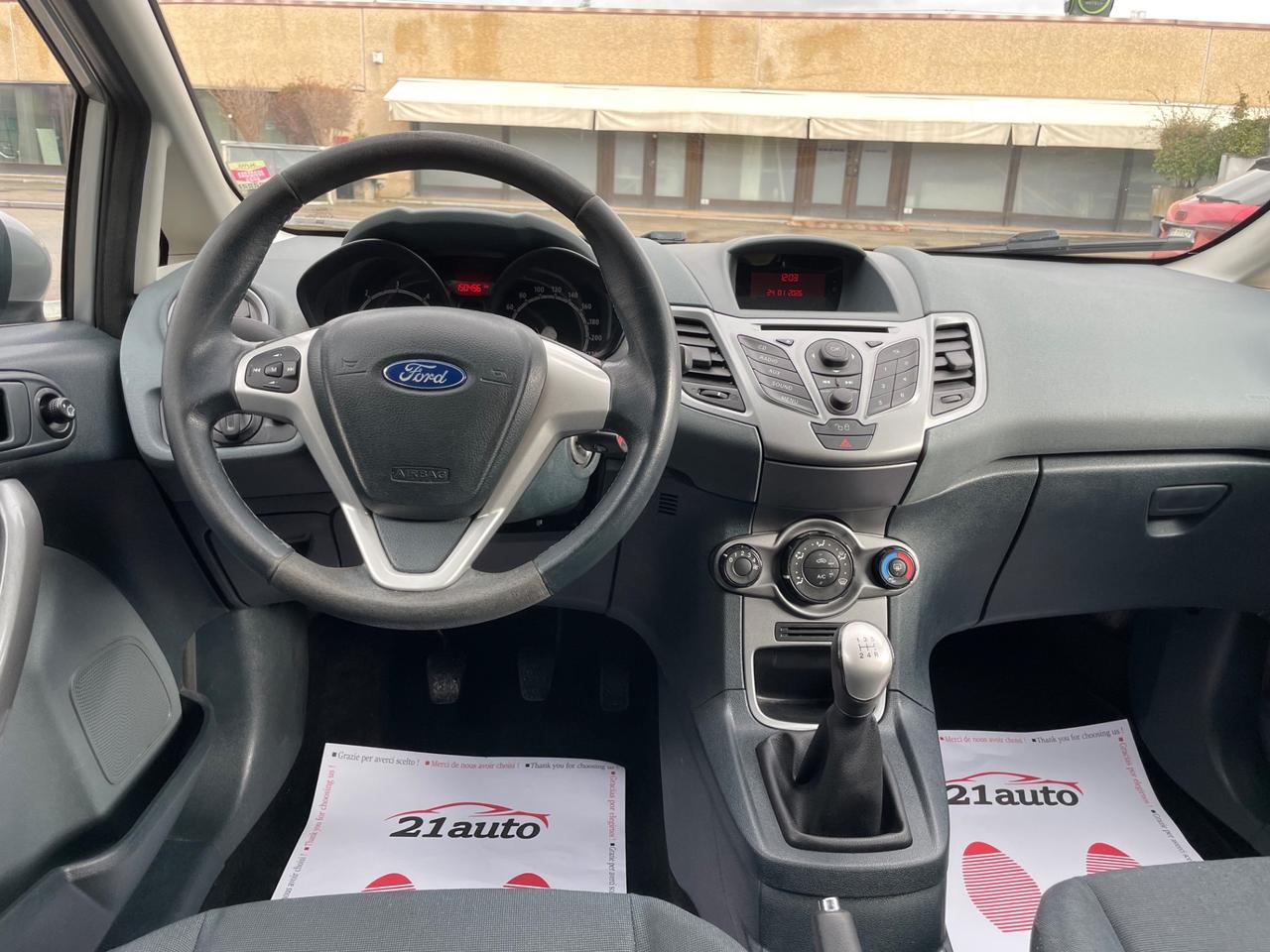 Ford Fiesta 1.4 TDCi 5p. Titanium