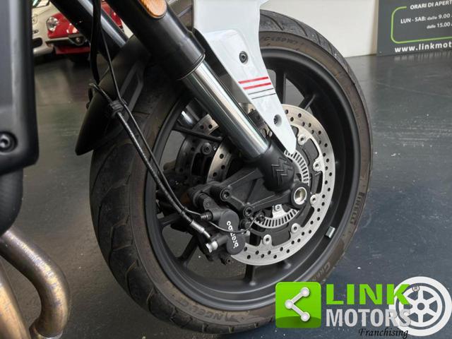 MOTO MORINI SEIEMMEZZO STR STR 61 CV KM CERT, LED,BREMBO.