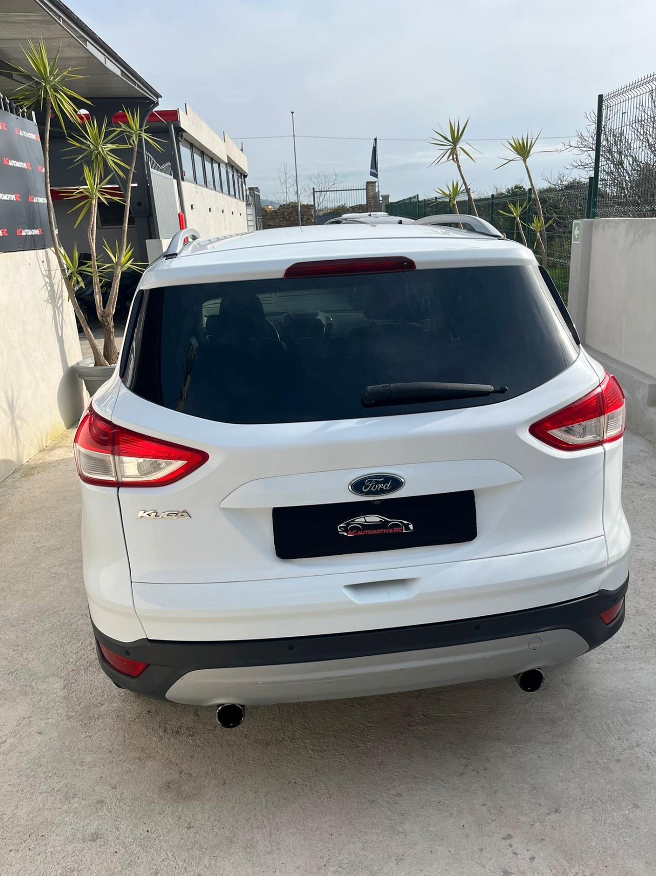 Ford Kuga 2.0 TDCI 120 CV S&S 2WD Titanium
