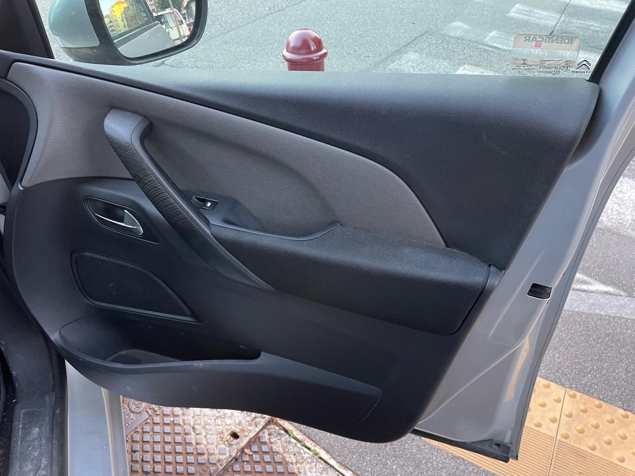 Citroen Grand C4 Picasso 1.6 BlueHDi/7POSTI/GARANZIA