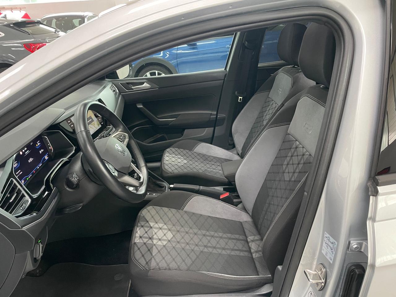 Volkswagen Taigo 1.5 TSI ACT 150 CV DSG R-Line Black