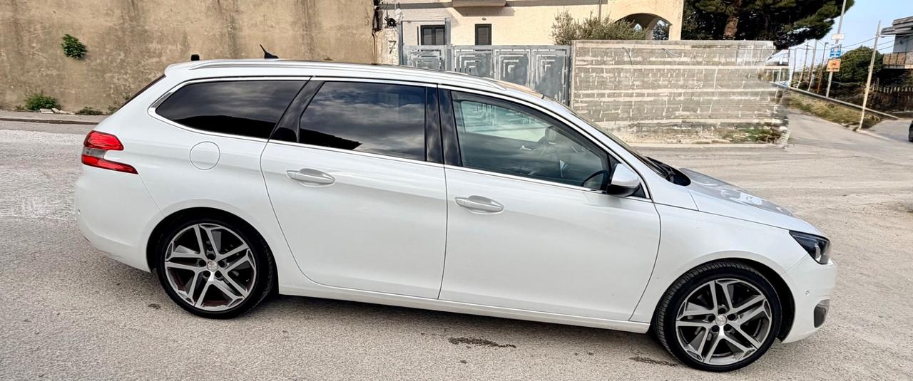 Peugeot 308 BlueHDi 120 S&S EAT6 SW GT Line