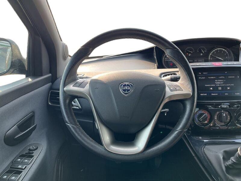 Lancia Ypsilon III 2021 1.0 firefly hybrid Gold s&s 70cv