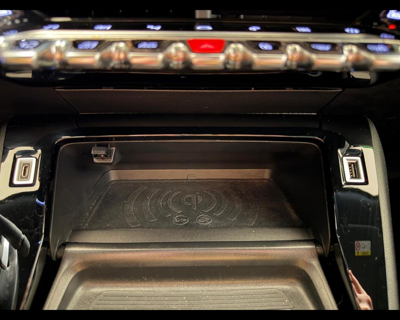 PEUGEOT 2008 2ª serie - 2008 PureTech 155 S&S EAT8 GT