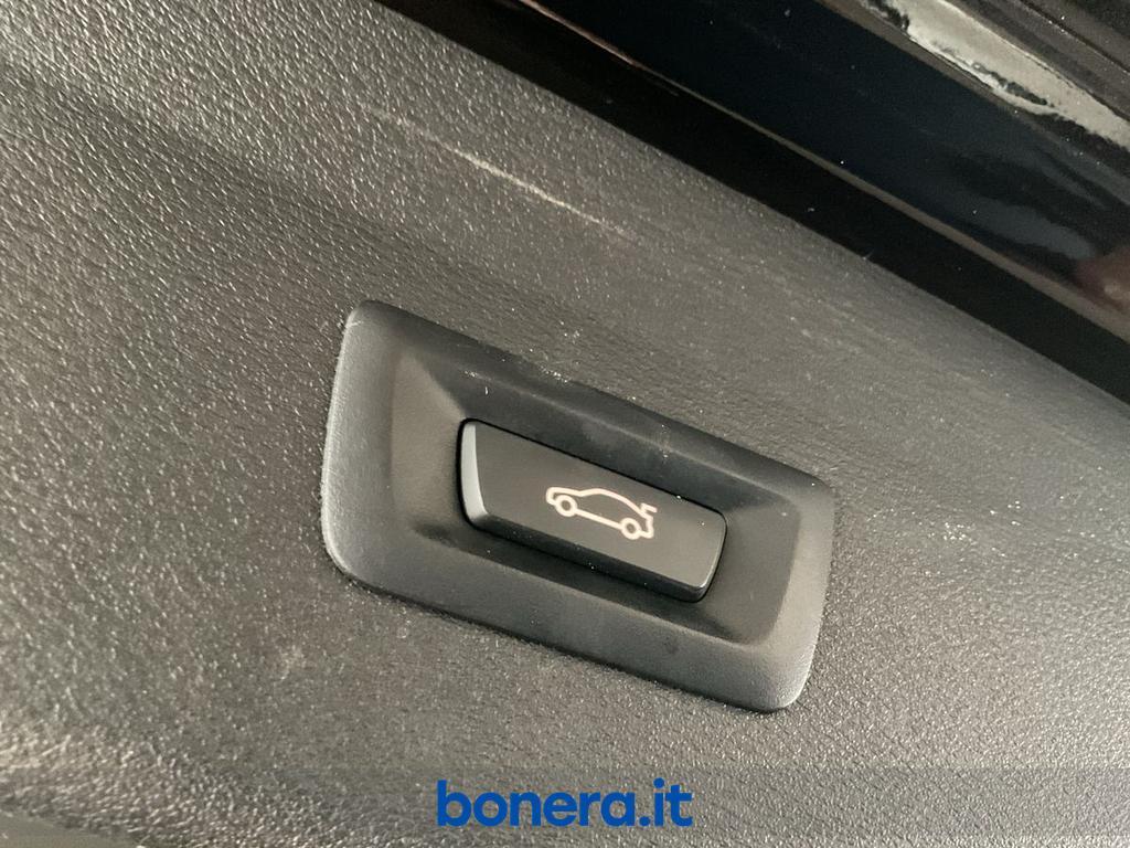 BMW X1 18 d xLine sDrive Steptronic