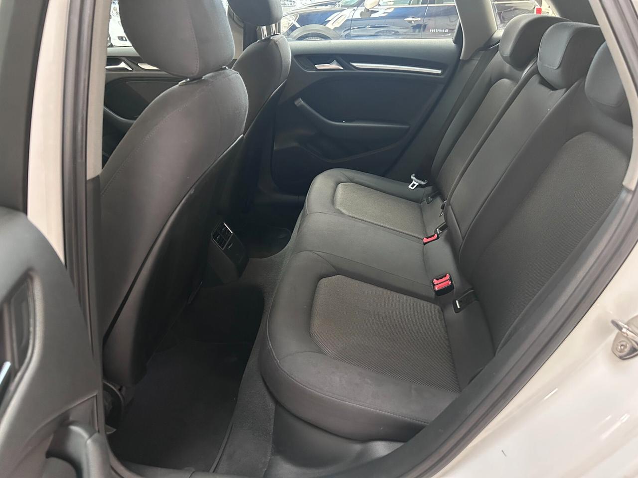 Audi A3 sportback 1.6 TDI 116cv S tronic SOLO PER COMMERCIANTI
