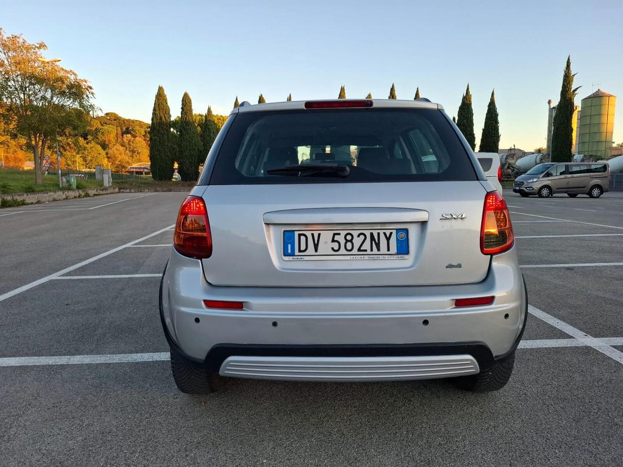 Suzuki SX4 1.9 DDiS 4WD Outdoor Line