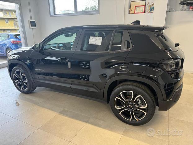 JEEP Avenger 1.2 Turbo Summit KM0